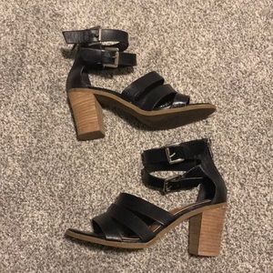 Steve Madden Strappy Ankle Shoes